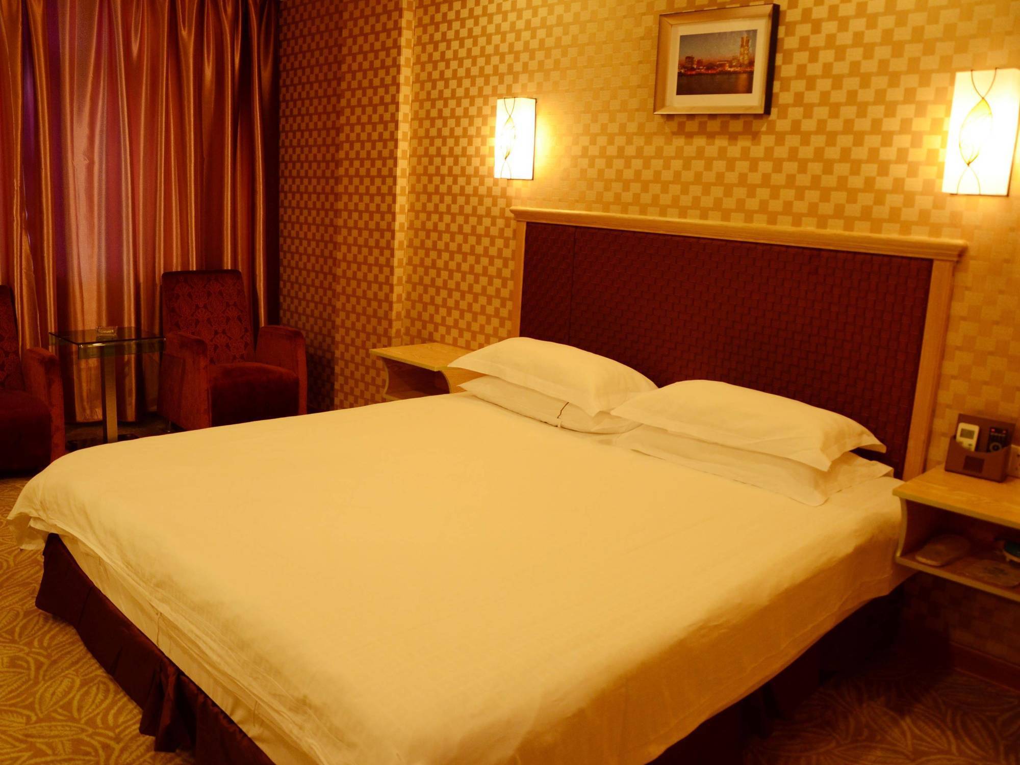 Omeiga Business Hotel Yiwu (Zhejiang) Exterior photo