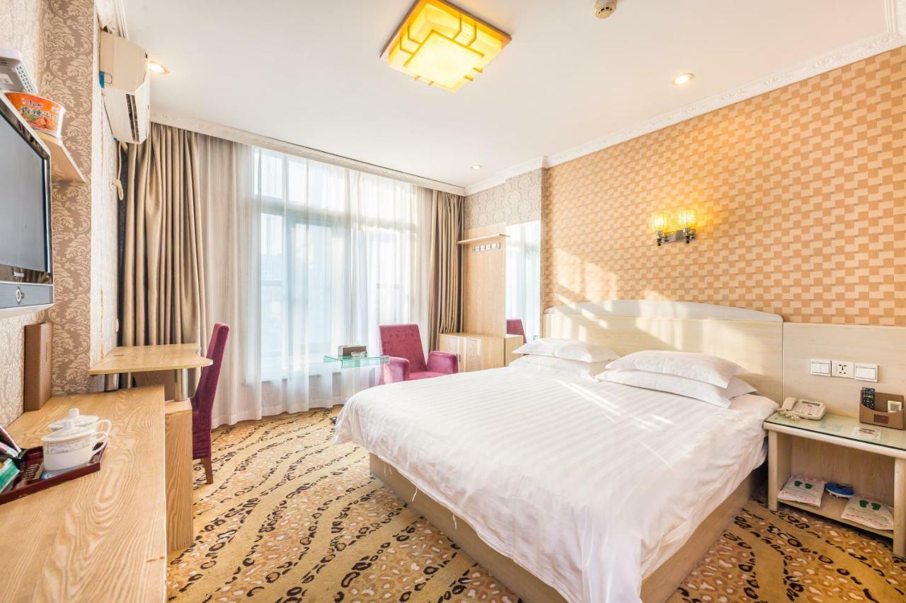 Omeiga Business Hotel Yiwu (Zhejiang) Exterior photo